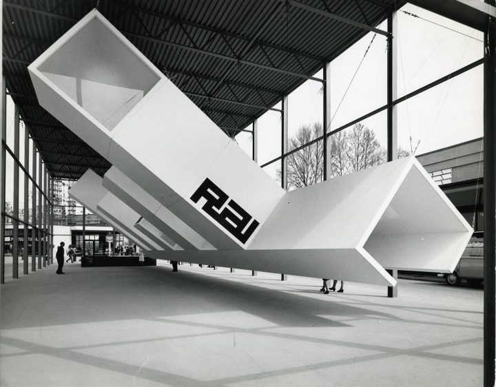מעצב תערוכות, פיארה מילנו, 1965